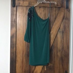 Green one should dress